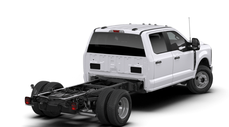 2026 Ford Super Duty F-350 DRW Chassis Cab LARIAT