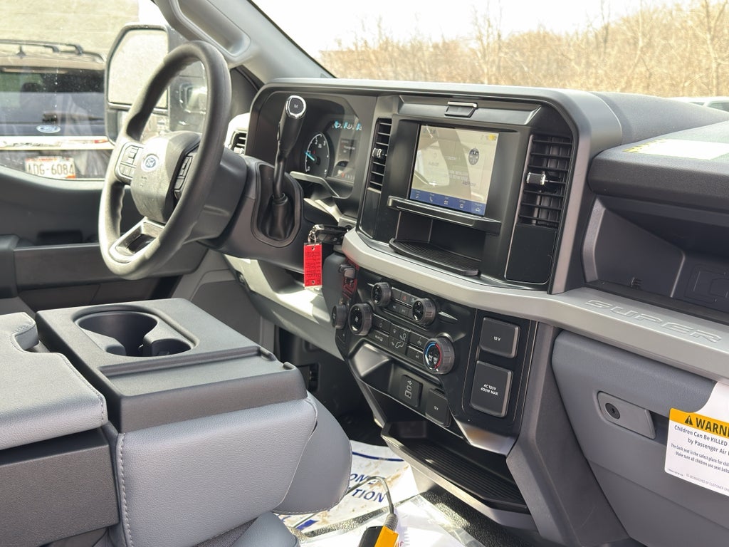 2026 Ford Super Duty F-450 DRW Chassis Cab XL