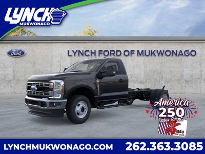 2026 Ford Super Duty F-350 DRW Chassis Cab XL