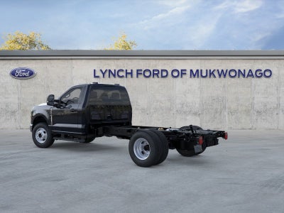 2026 Ford Super Duty F-350 DRW Chassis Cab XL