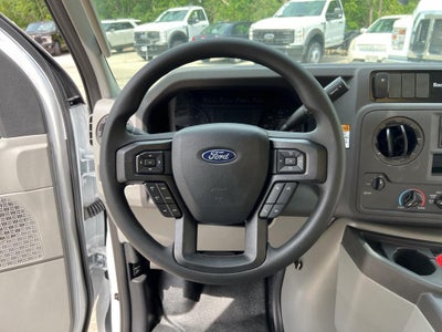 2025 Ford E-Series Cutaway E-350 SRW 138" WB