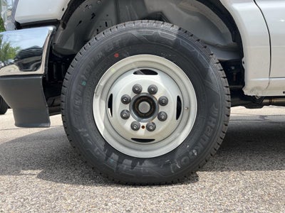 2025 Ford E-Series Cutaway E-350 SRW 138" WB