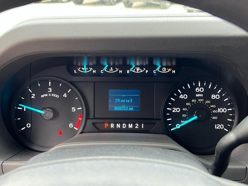 2025 Ford E-Series Cutaway E-350 SRW 138" WB