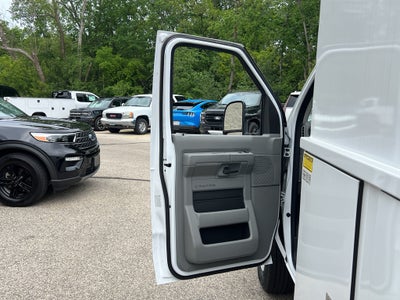 2025 Ford E-Series Cutaway E-350 SRW 138" WB