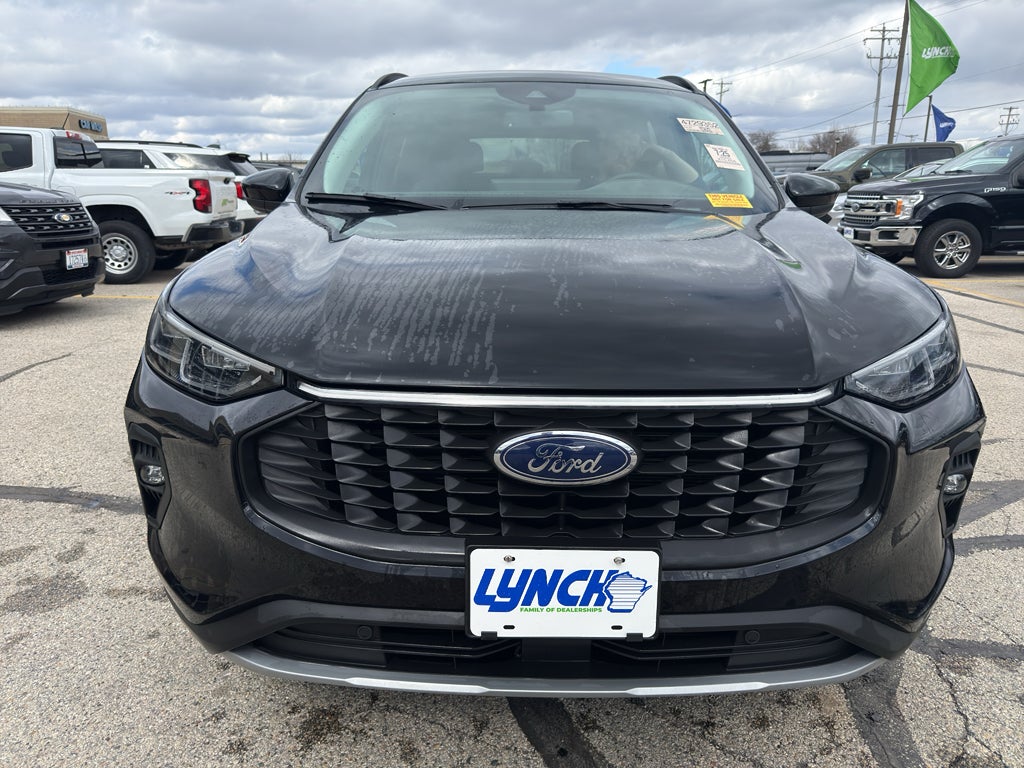 2025 Ford Escape Platinum