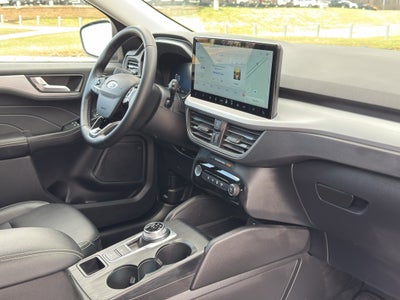 2025 Ford Escape Platinum