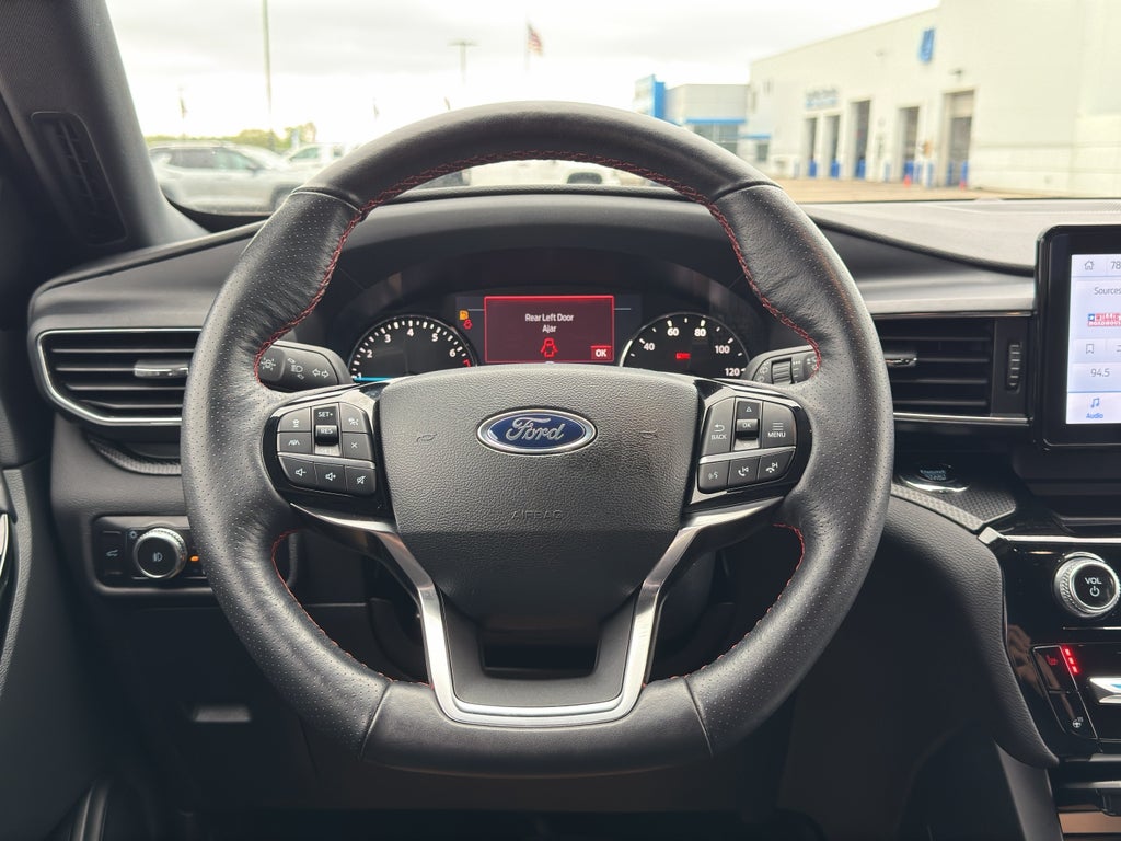 2023 Ford Explorer ST-Line