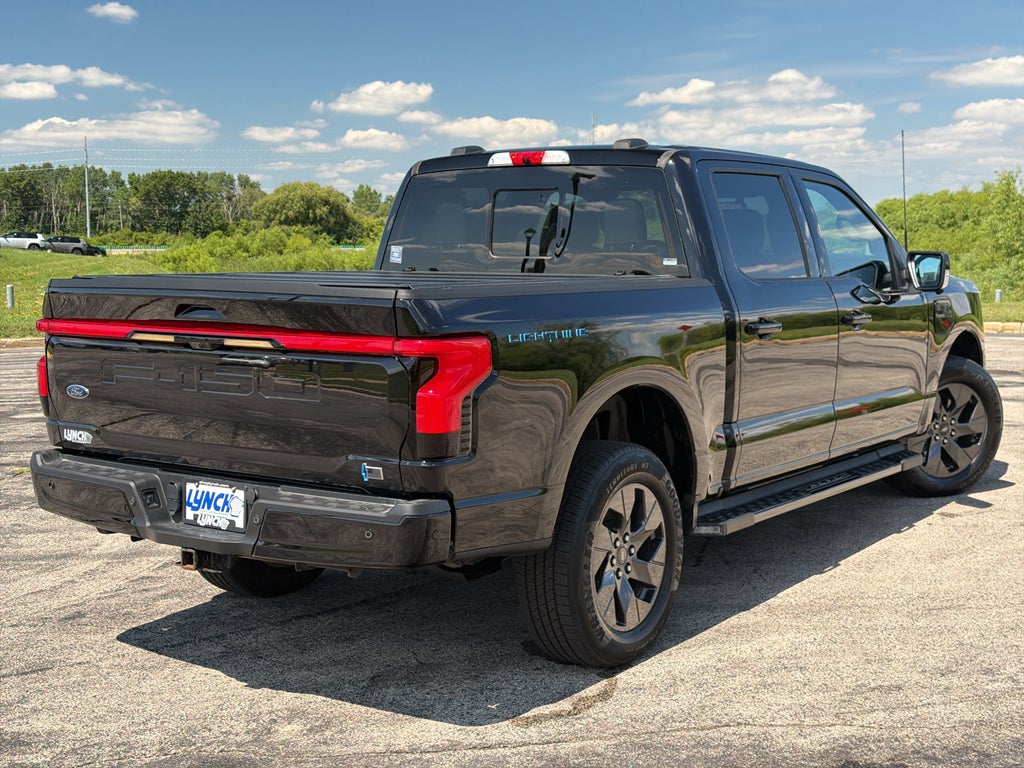 2023 Ford F-150 Lightning LARIAT