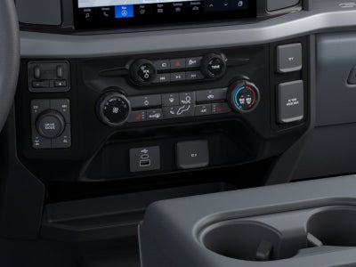 2026 Ford Super Duty F-350 SRW Pickup XLT