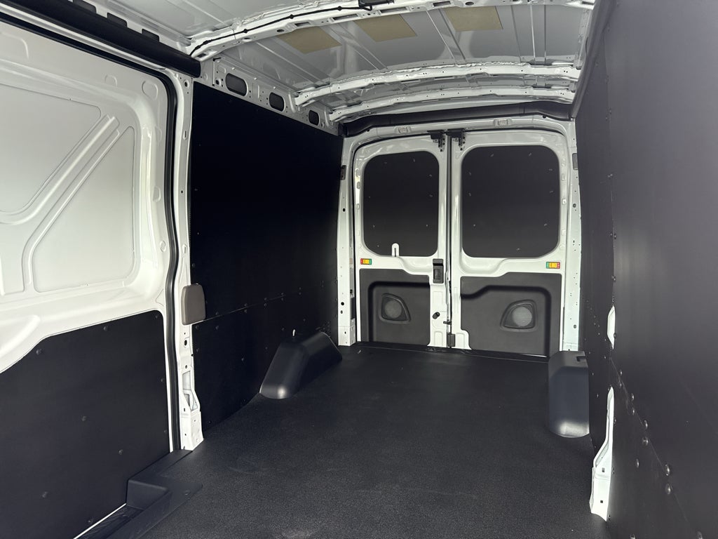 2026 Ford Transit Cargo Van T-250 148" Med Rf 9150 GVWR RWD