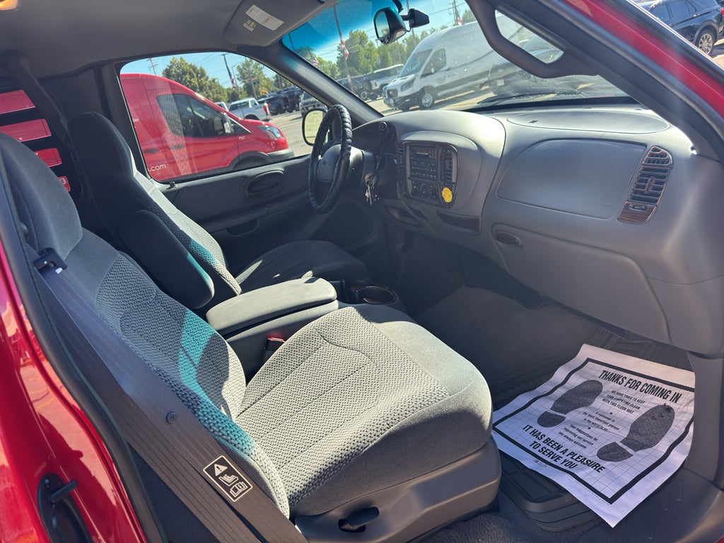 1999 Ford F-150 XL