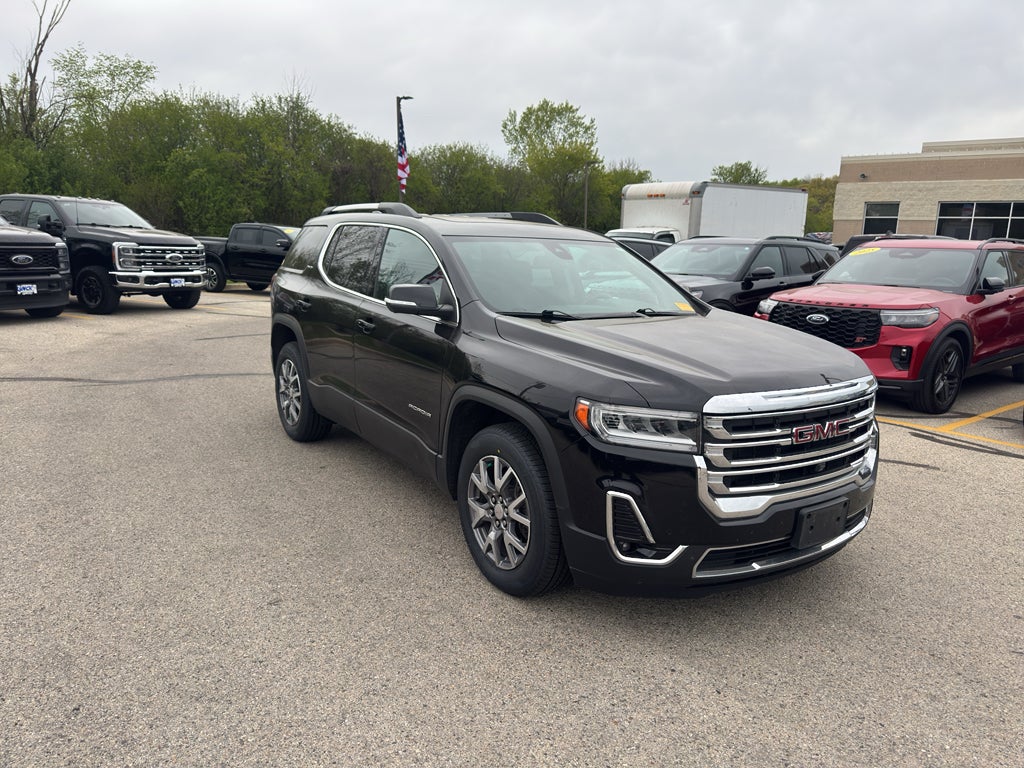 2021 GMC Acadia SLT