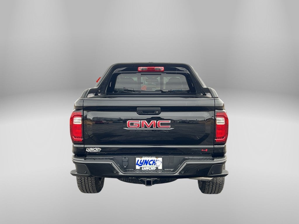2025 GMC Canyon 4WD AT4
