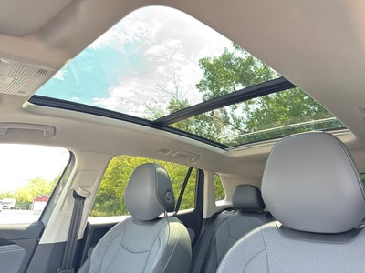 2025 Volkswagen Tiguan SE
