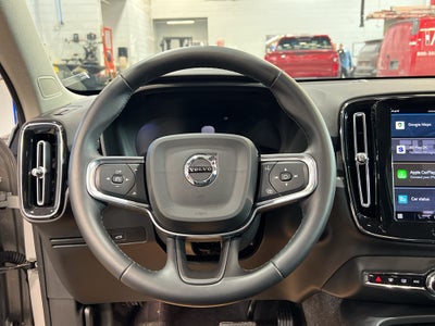 2025 Volvo XC40 Plus Dark Theme