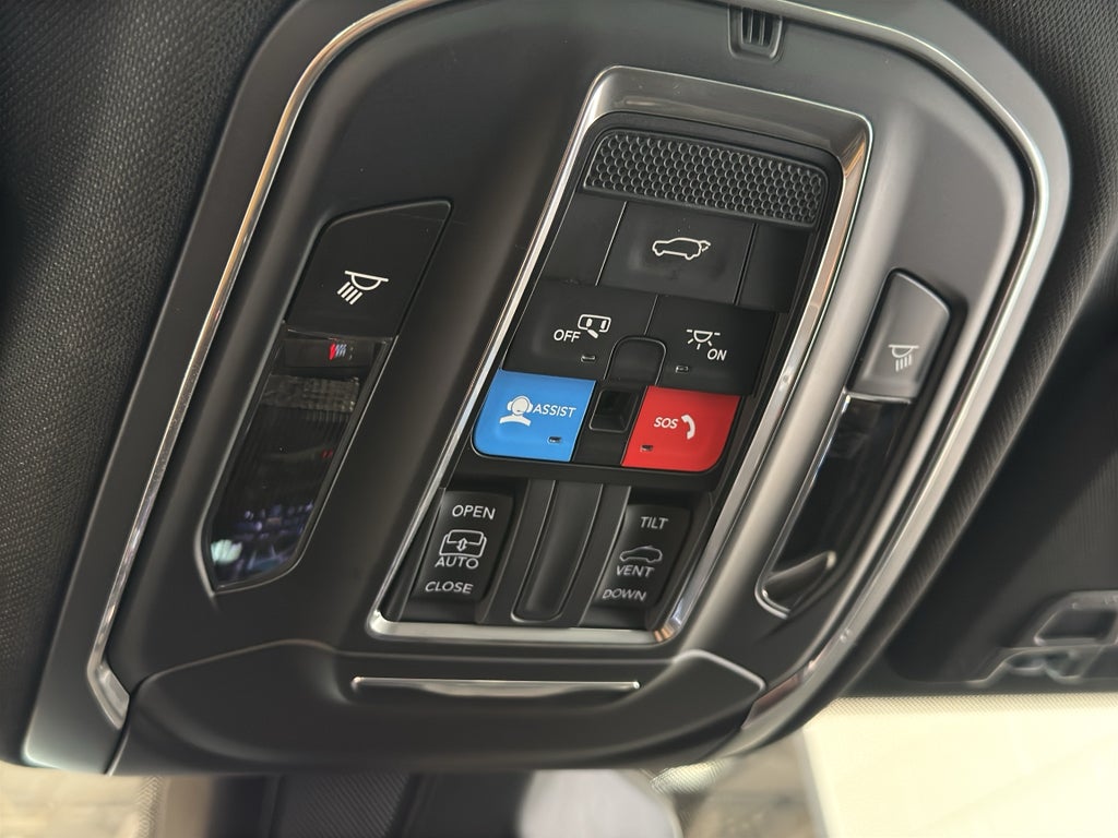 2025 Jeep Grand Cherokee Altitude X