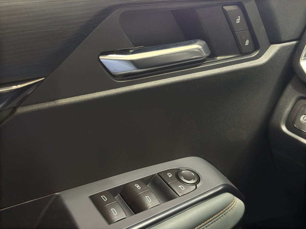 2027 GMC Acadia AT4