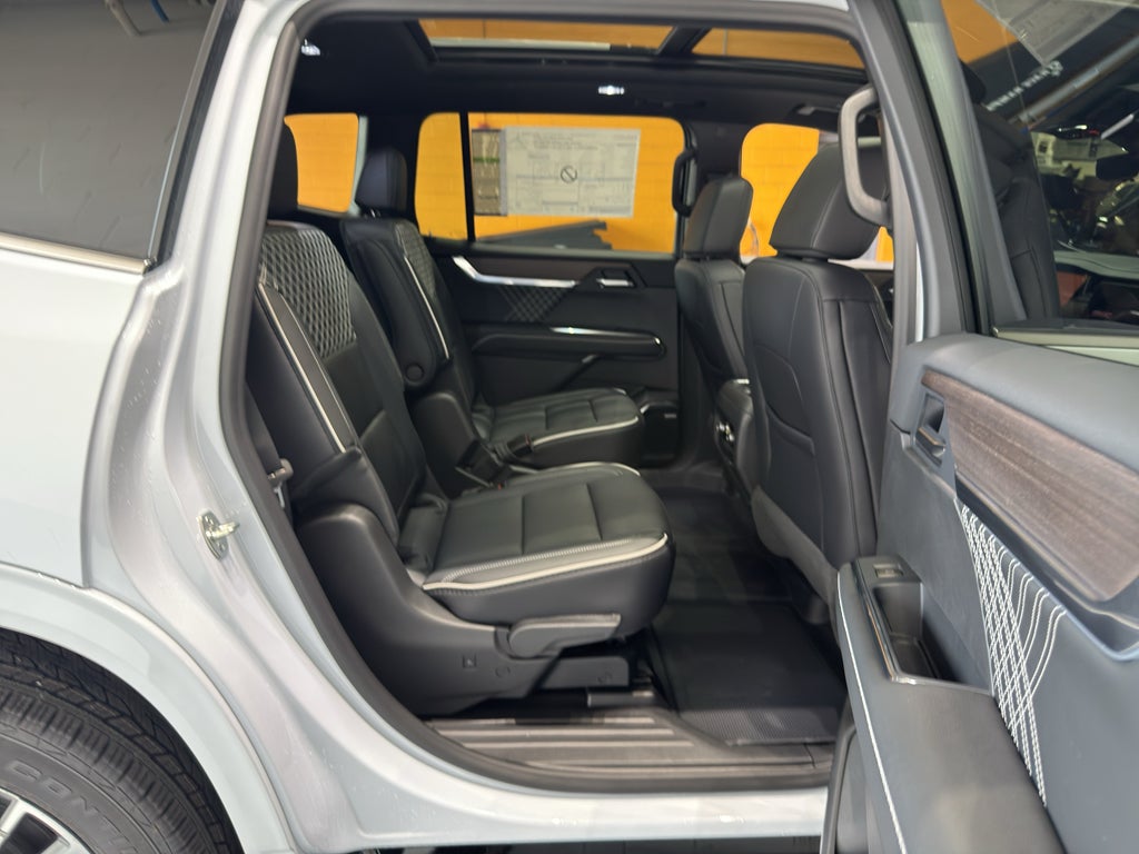 2027 GMC Acadia Denali