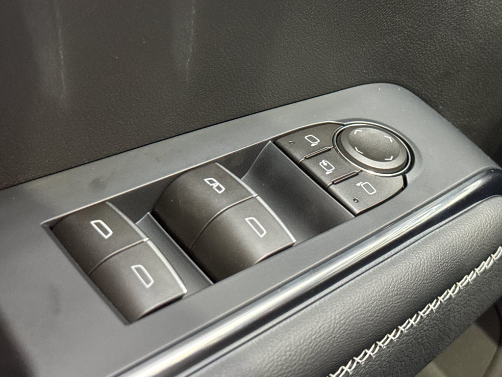 2027 GMC Acadia Denali