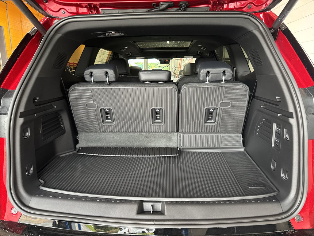 2027 GMC Acadia Denali
