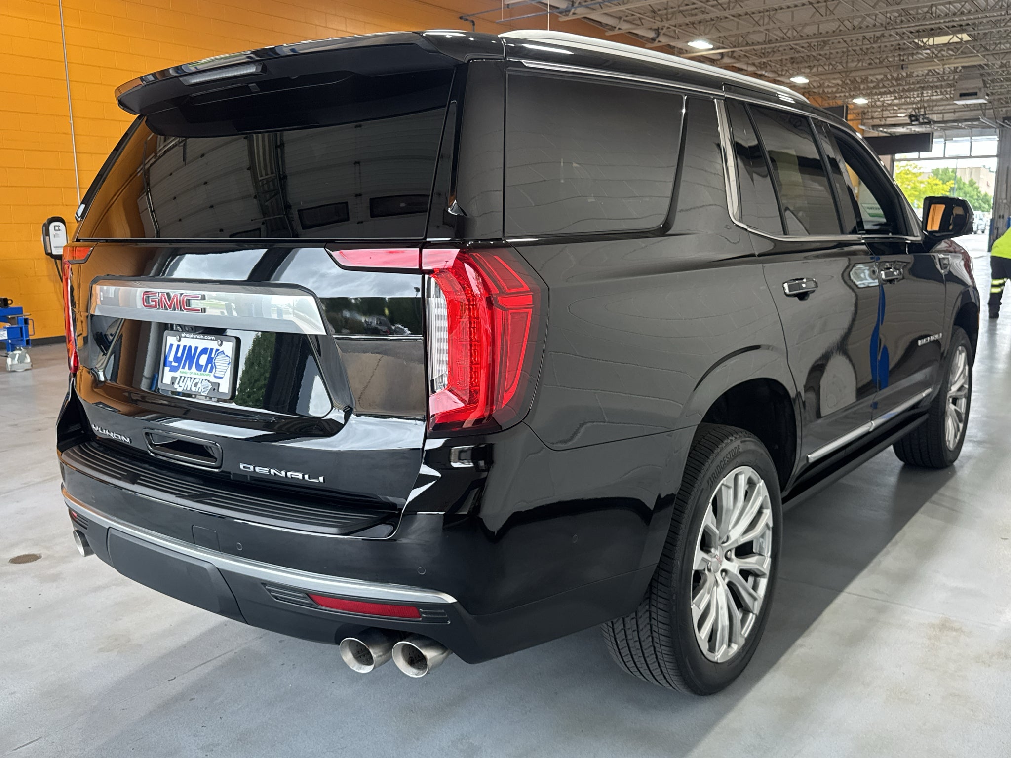 2023 GMC Yukon Denali