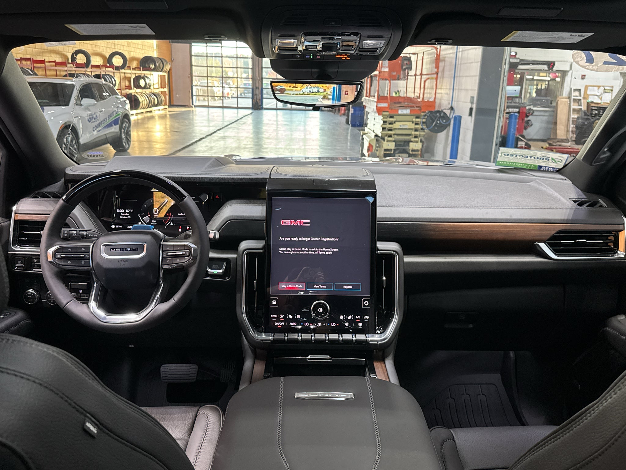 2027 GMC Yukon Denali