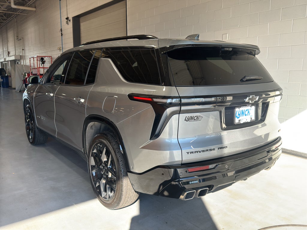 2025 Chevrolet Traverse RS