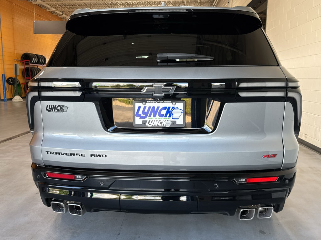 2025 Chevrolet Traverse RS
