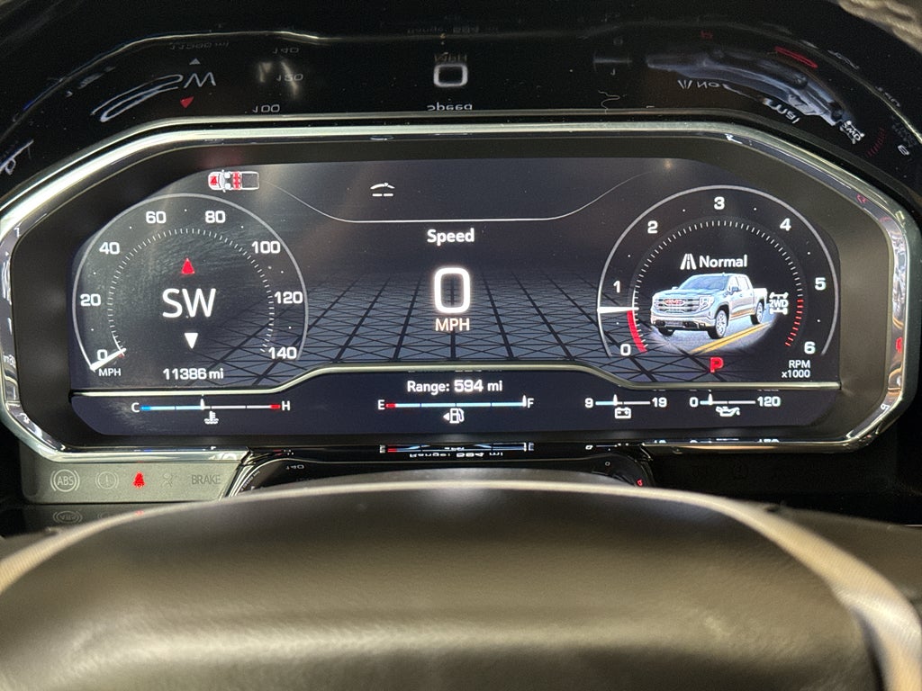 2025 GMC Sierra 1500 Elevation