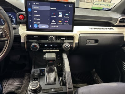 2024 Toyota Tacoma 4WD SR5