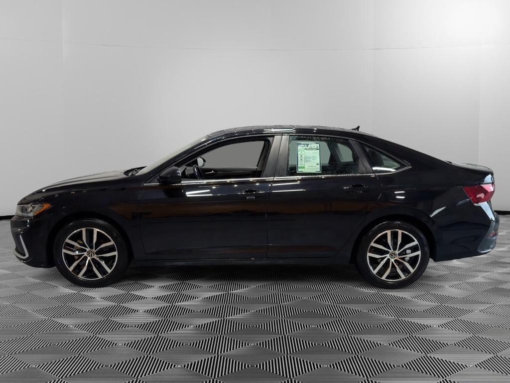 2025 Volkswagen Jetta SE