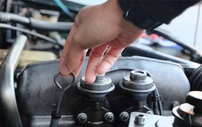 OIL CHANGE SPECIAL SAVE $10.00 ON AN OIL CHANGE